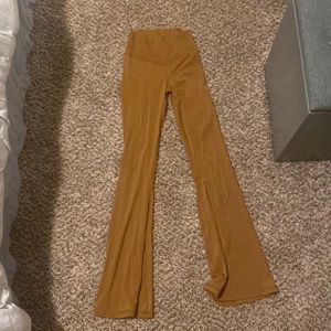 Offline by aerie crossover flare leggings in medium brown ❤️